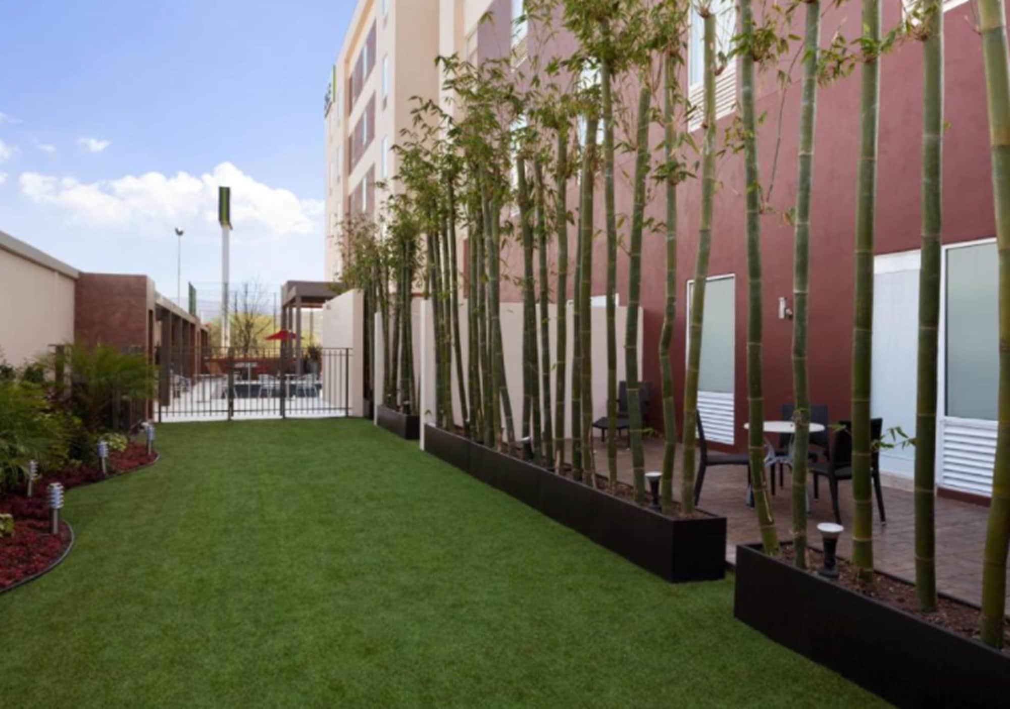 Homewood Suites By Hilton Querétaro Buitenkant foto