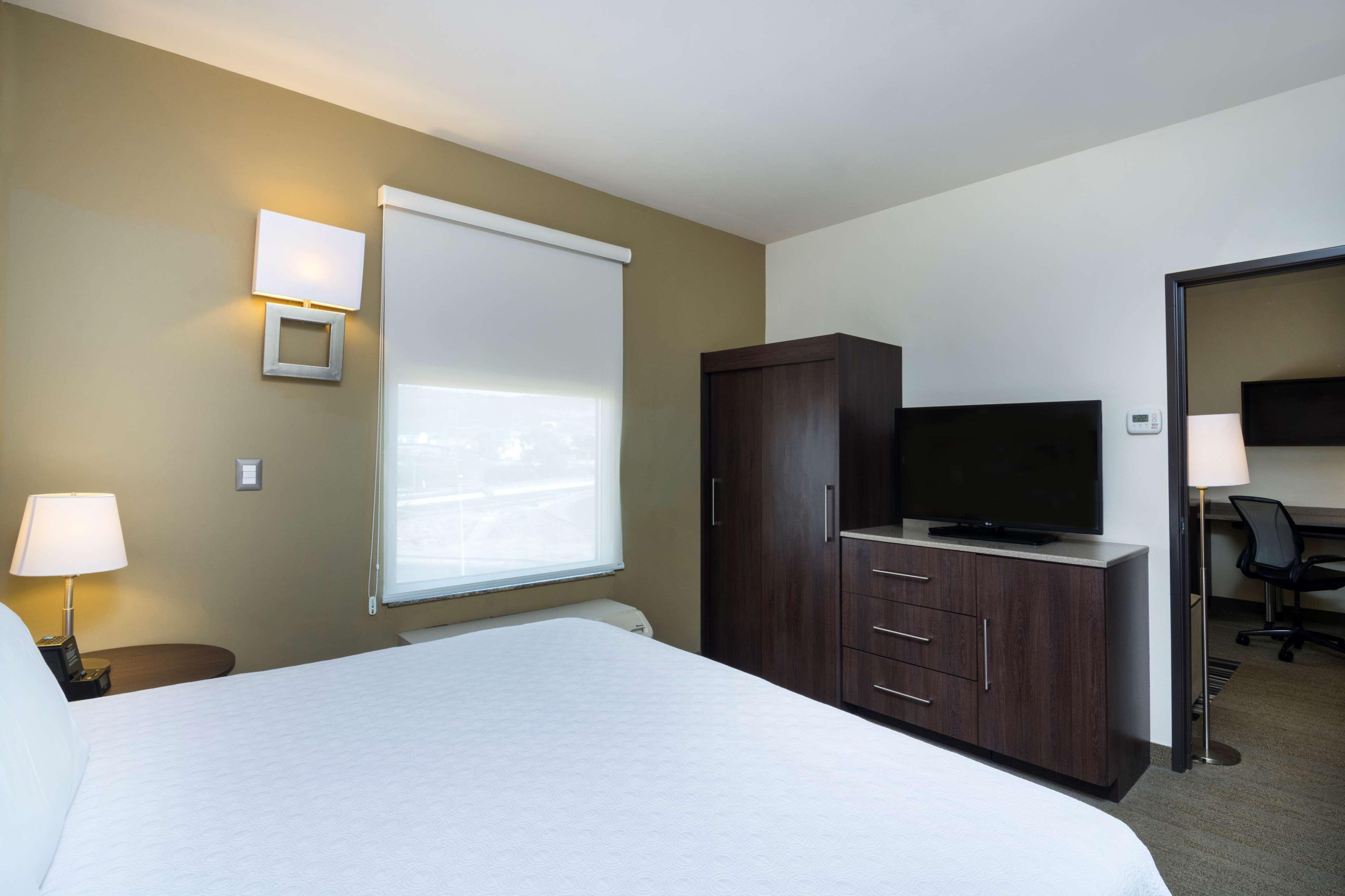 Homewood Suites By Hilton Querétaro Buitenkant foto